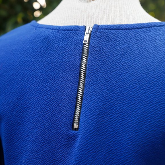 Blue Blouse - Picture 3 of 6